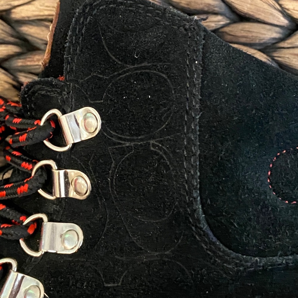 Coach - Black Suede Tie Up Boots Size 6M Winter Boots - Picture 8 of 8
